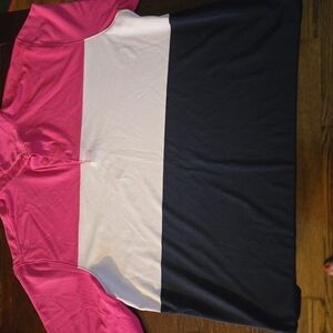 Mens golf polo, size large. Worn once!!  Bright!